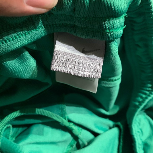 Nike Shorts - Picture 6 of 11